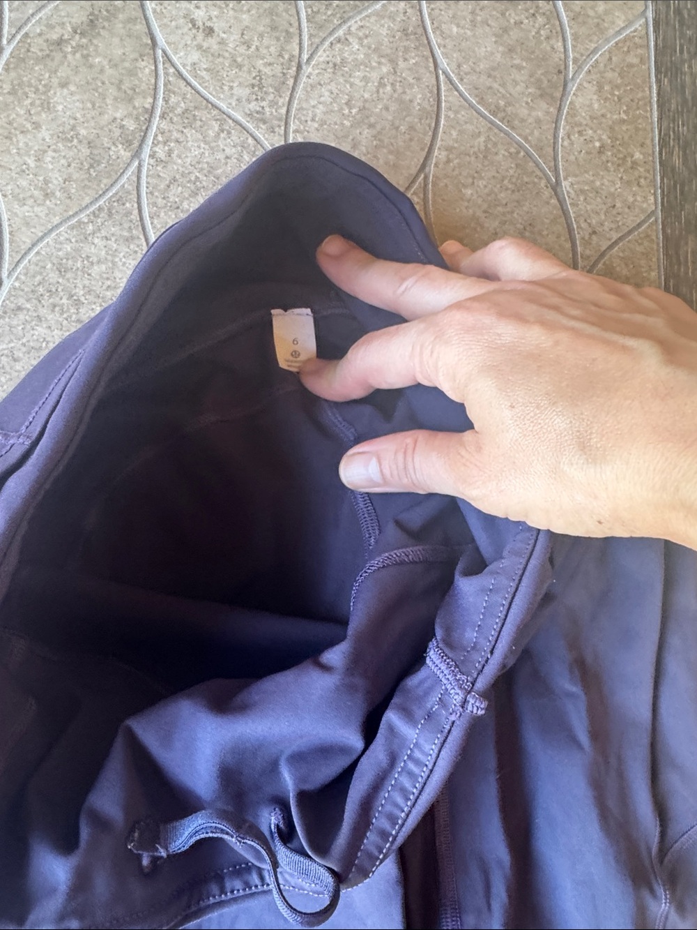 Used Lululemon Fast & Free 7/8 Tight-Nulux 25")-Black Grape-Excellent Condition. - Picture 6 of 12
